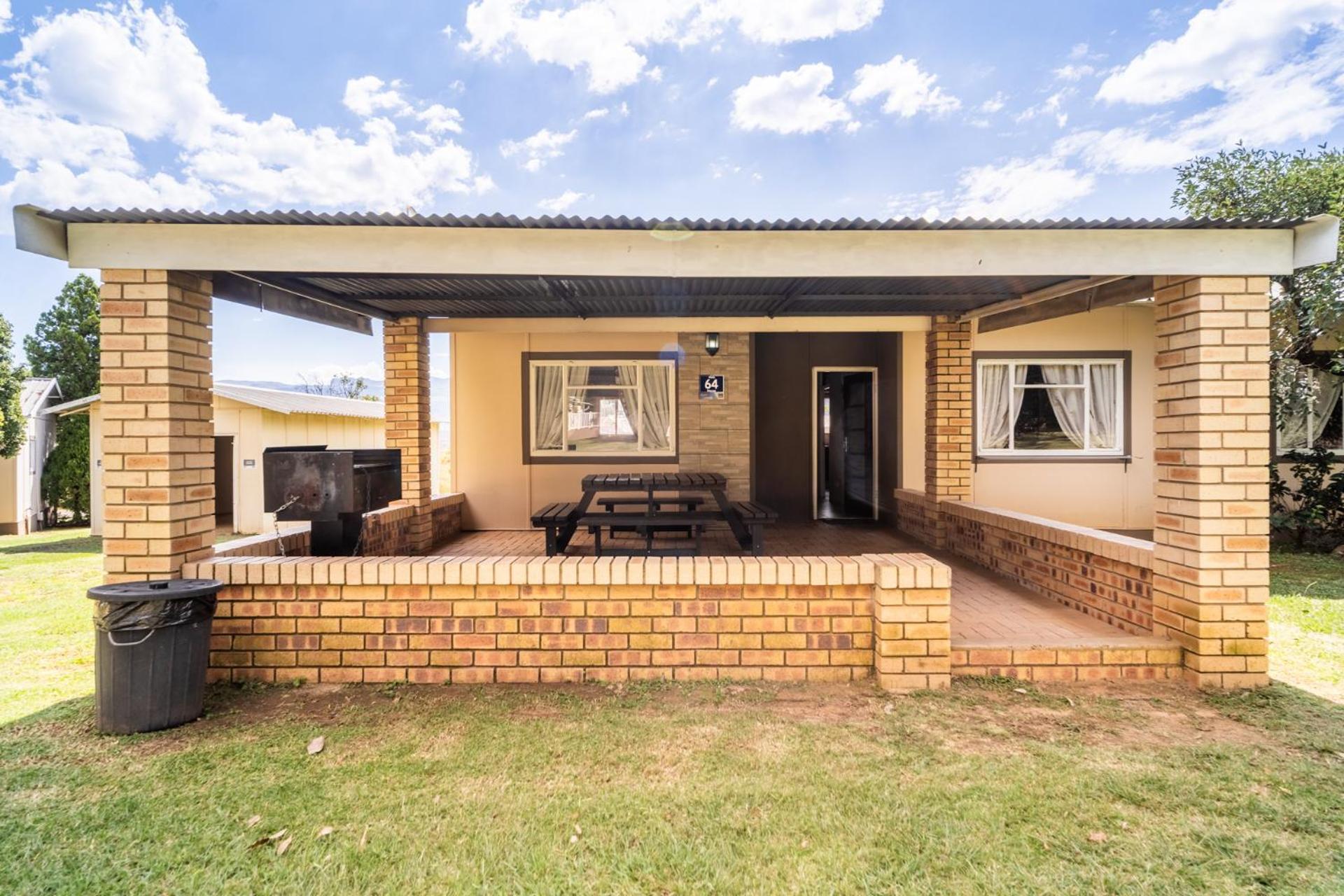 Atkv Drakensville Langkloof Exterior photo